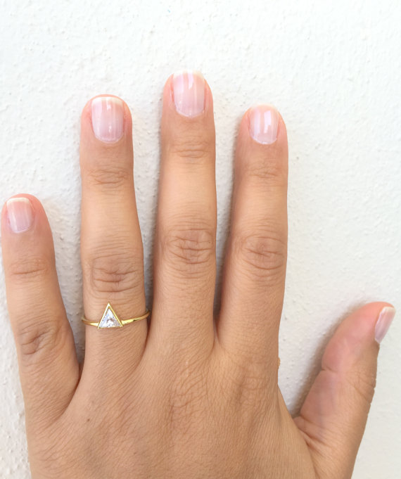 زفاف - 14K Gold Ring - Triangle Ring - Birthstone Ring - Triangle Jewelry - Thin Gold Ring - Geometric Ring - Engagement Ring - Solitaire Ring