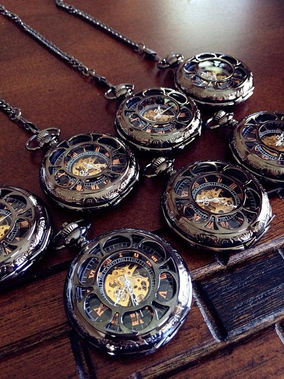 Mariage - Set of 7 Groomsmen Gift  Pocket Watch in Gunmetal Black Finish Personalized Mechanical pocketwatch with vest chain ships from Canada