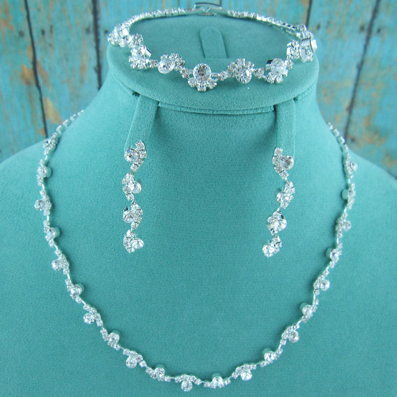 Mariage - Crystal Rhinestone Vine Swirl Necklace Bracelet Set, Crystal Wedding Necklace Set, wedding jewelry set, bridesmaid jewelry set