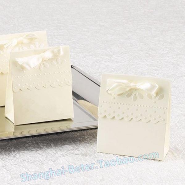 Mariage - 12pcs米色喜糖盒子TH003婚禮小禮物 婚慶喜慶用品出口糖果盒