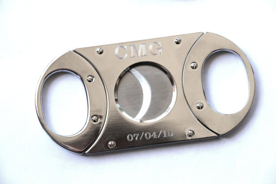 Mariage - Personalized Cigar Cutter, Groomsmen Gift, Custom Cigar Cutter, Guillotine Cutter, Golf Gift, Gift for Men, Father's Day Gift, Groomsman