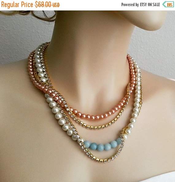 Свадьба - Pearl Bridal Necklace, Rhinestone Bridal Necklace, Champagne Ivory Pearl Necklace, Chunky Gold Necklace, Something Blue
