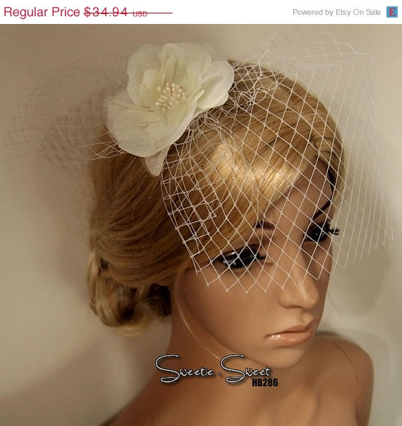Mariage - 40% SALE Bridal Veil, Wedding Veil, Bridal Comb, Face Veil, Birdcage Veil, mini veil, Blusher veil, Feather Flower, Fascinator, Head piece H