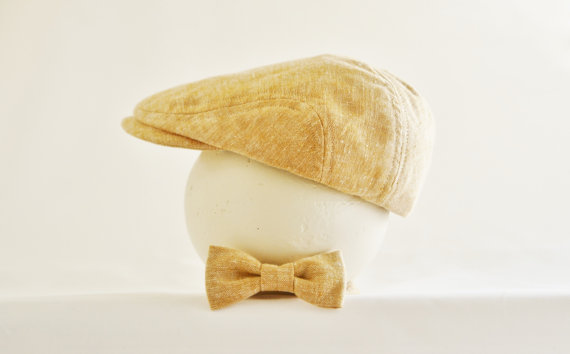 Свадьба - Boys hat and tie, vintage style hat and bow tie, country weeing, tan linen ring bearer hat, toddler photo prop hat - made to order