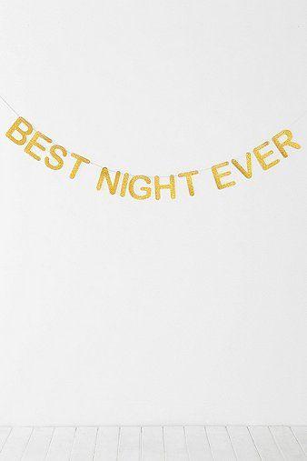 Hochzeit - Party Banner - Urban Outfitters