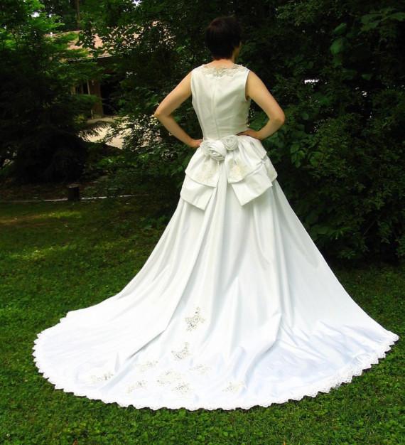 Hochzeit - Eco Wedding Dress with Detachable Train, Upcycled Refashioned Bridal Gown, Modern Size 6, Small