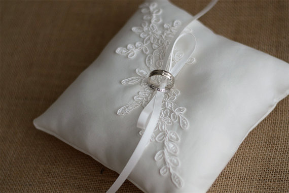 زفاف - Wedding Ring Pillow, Ring Bearer Pillow, ring cushion for rustic wedding, made from ivory duchess satin and applique