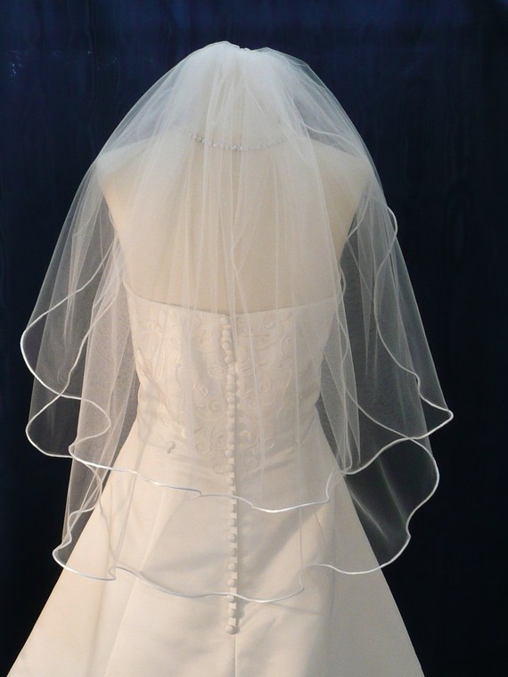 زفاف - 2 Tier Wedding Bridal Veil Elbow /Waist length edged with a Satin Rattail Cord Trim