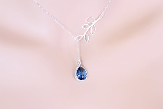 زفاف - Lariat Silver Leaf and Blue Sapphire Necklace Tear Drop Birthstone, Birthdays, Weddings, Special Occasions