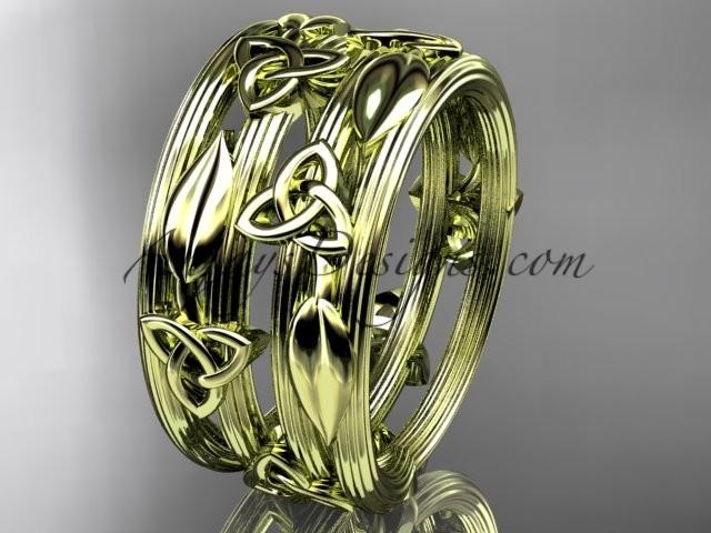 Hochzeit - 14kt yellow gold diamond celtic trinity knot wedding band, engagement ring CT7242B