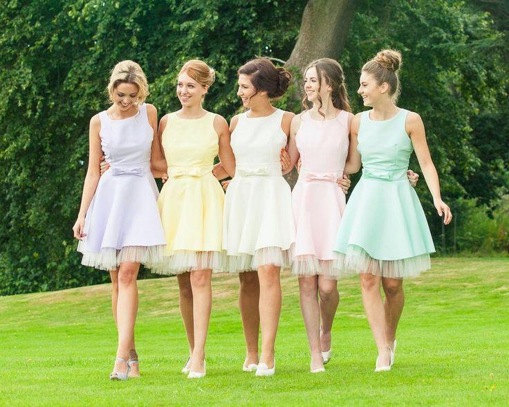 Wedding - 7 Rules For Choosing Your Bridesmaids' Dresses