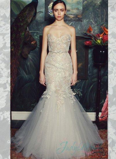 Hochzeit - stunning chamapgne lace flare tulle skirt wedding dress