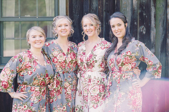 زفاف - Gray Bridesmaids robes Sets Kimono Crossover Robes Spa Wrap Perfect bridesmaids gift, getting ready robes, Bridal shower party wedding favor