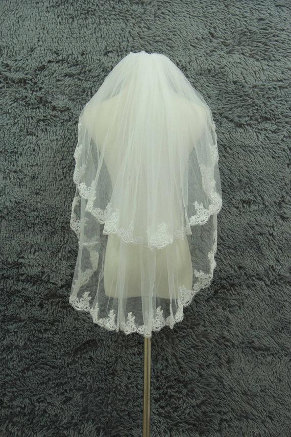 Hochzeit - 2 Layer wedding veil Lace Bridal Veil Alencon veil Ivory white veil Combs veil Elbow veil Wedding Accessories High quality veil