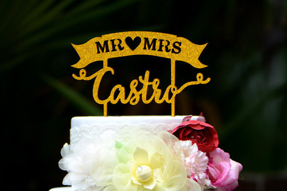 Mariage - Personalized Last Name Wedding Cake Topper, Custom Mr and Mrs Cake Topper, Personalized with YOUR Last Name 092
