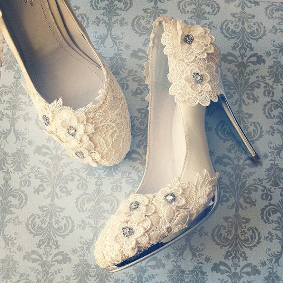 Hochzeit - SALE!  Ivory Vintage Lace Wedding Shoes with Crochet Flower Applique Satin Bridal Pumps Silver