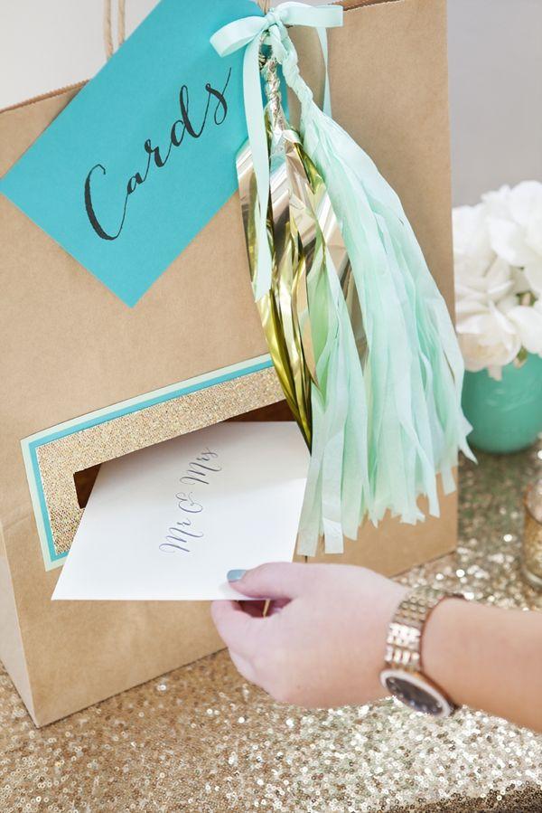 Mariage - Check Out This Awesome And Unique DIY Wedding Card Holder!