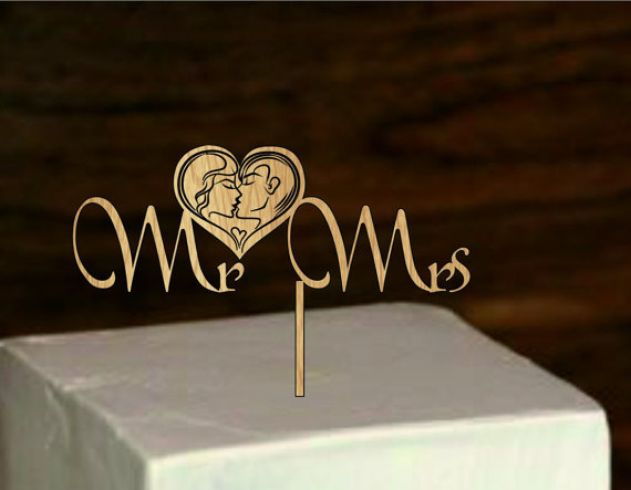 زفاف - Mr and Mrs Wedding Cake Topper heart silhouette in kissing - rustic wedding cake topper, heart love - monogram cake topper - cake decor