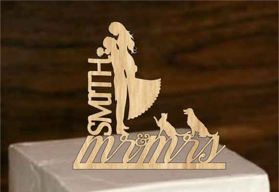 Mariage - Custom Wedding Cake Topper Mr and Mrs Personalized With Your Last Name, a Cat and dog, Rustic Wedding Cake Topper, Silhouette cake topper