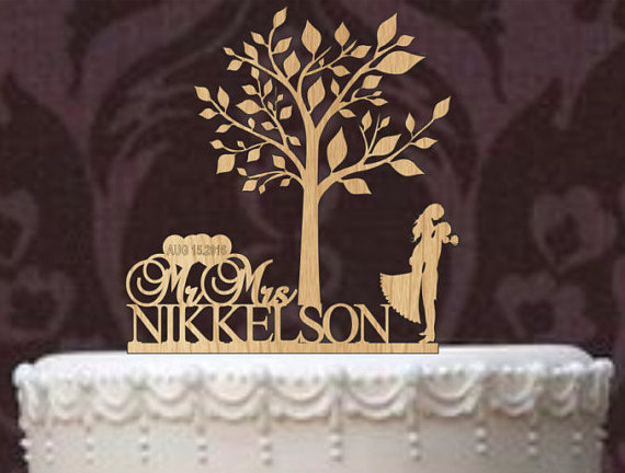 Hochzeit - Custom wedding cake topper - Rustic Wedding Cake Topper - Personalized wedding Cake Topper - bride and groom, silhouette cake topper,