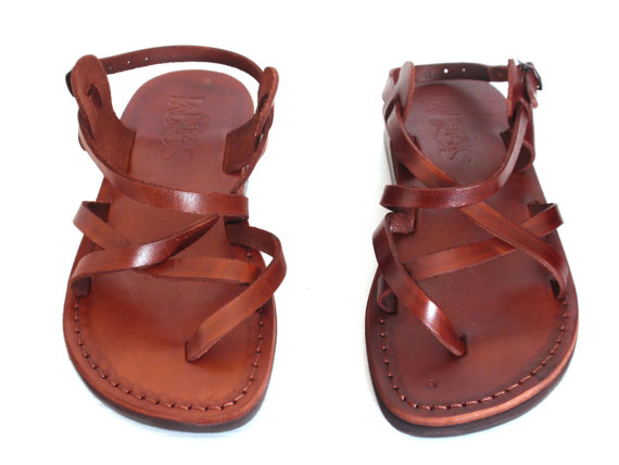 Mariage - SALE ! New Leather Sandals GLADIATOR Men's Shoes Thongs Flip Flops Flats Slides Slippers Biblical Bridal Wedding Colored Footwear Designer