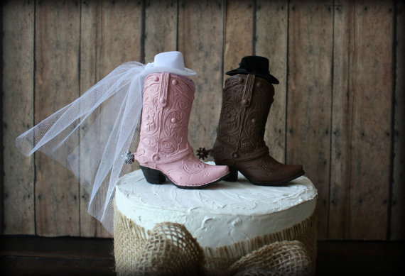 Hochzeit - Western cowboy boots wedding cake topper-western wedding-western wedding cake topper-cowboy boot topper