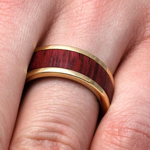 Свадьба - Purple Heart Wood Ring, 10k Yellow Gold Wedding Band With Titanium, Customized Jewelry