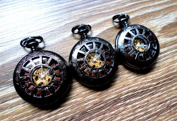 Свадьба - Set of 3 Black Pewter Mechanical Pocket Watches with Matching Vest Chains Clearance Groomsmen Gift Personal Wedding Party Gift