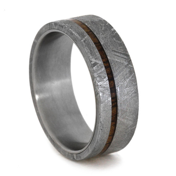 زفاف - Meteorite Ring with Thin Koa Wood Pinstripe Over Titanium, Meteorite Wedding Band