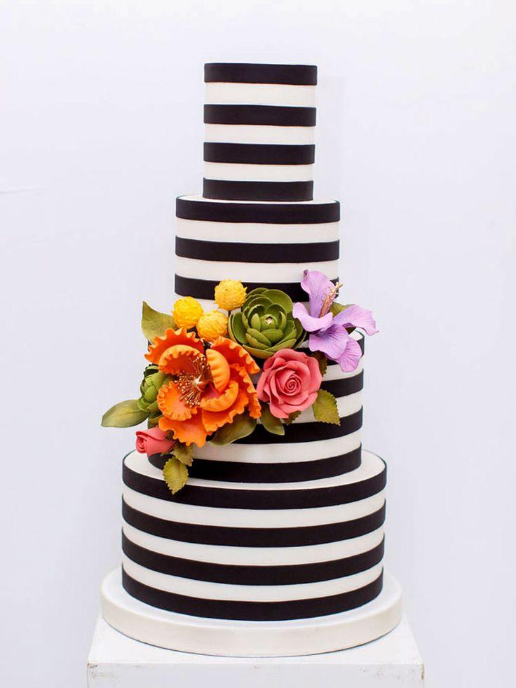 Hochzeit - Canada’s Prettiest Wedding Cakes For 2015
