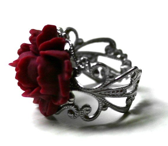 Mariage - Red Rose Ring - Victorian Mourning Jewelry