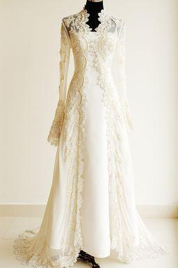Свадьба - Wedding Dress With Sleeves