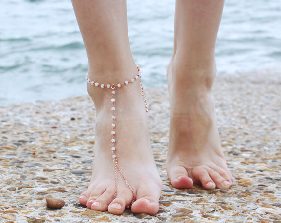Hochzeit - Moonstone Barefoot Sandal - Bohemian Foot Jewellery - Bride Feet Jewellery - Beach Shoes - Slave Anklet - Nude Shoes - Moonstone Chain