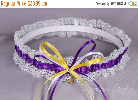 Hochzeit - Minnesota Vikings Lace Wedding Garter