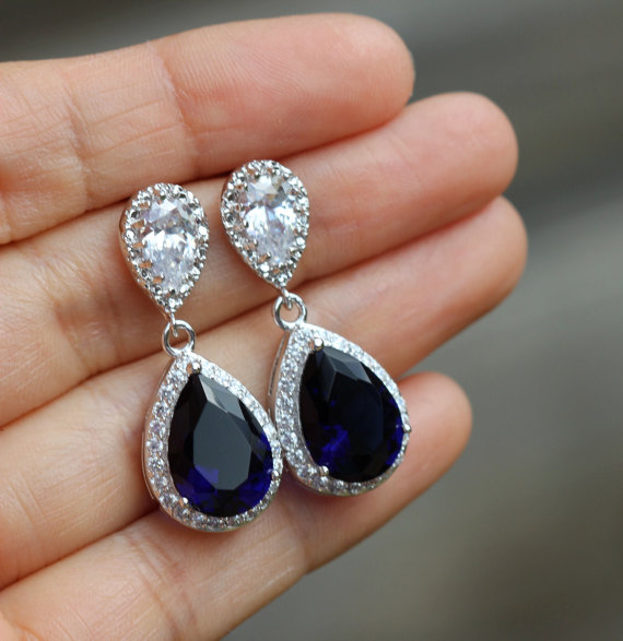 Hochzeit - something blue wedding jewelry ,post  sapphire blue earring , blue bridal jewelry