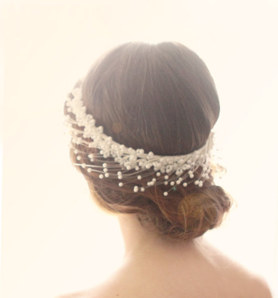 Wedding - Vintage pearl bridal headpiece, 1970s or 1980s wedding hair crown, Pearl spray head piece, Dead stock vintage