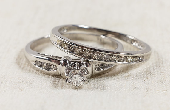 Mariage - Modern Minimal Platinum 0.50ctw Natural Round Diamond Engagement Ring Bridal Wedding Set Size 7 - 5.9 grams FREE SHIPPING!