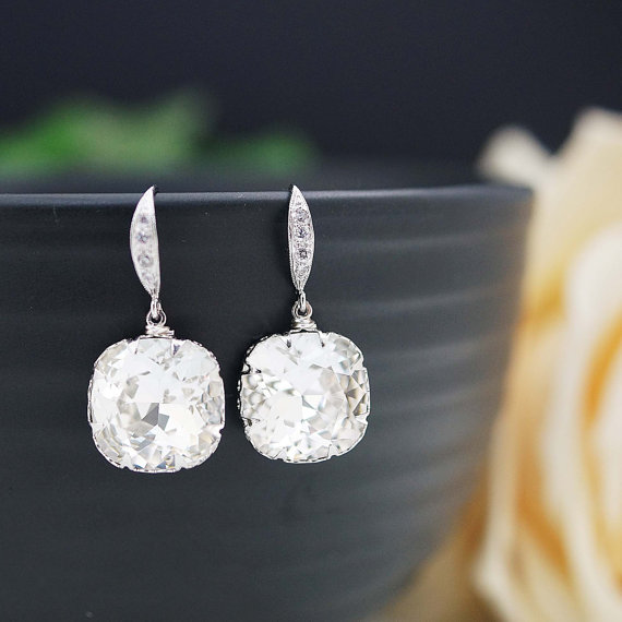 Свадьба - Wedding Jewelry Bridal Earrings Bridesmaid Earrings Dangle Earrings Clear White Swarovski Crystal Square drop Earrings