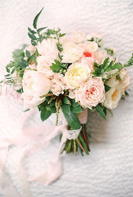 Hochzeit - Romantic Rose & Peony Bouquet With Mint