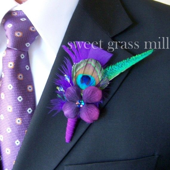 زفاف - Peacock Purple Feather Boutonniere - REGENT Boutonniere