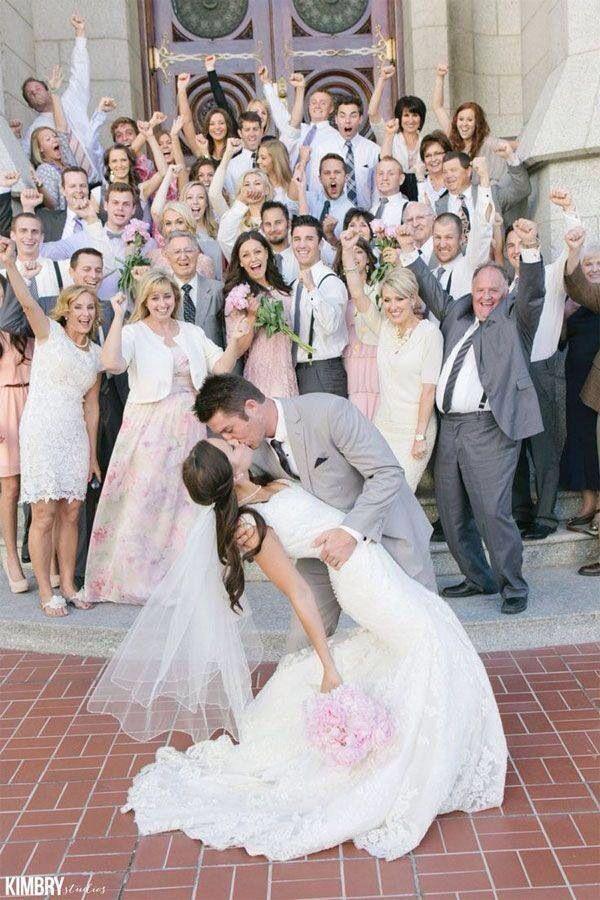 Hochzeit - Most Epic Wedding Kiss Photos Of 2014