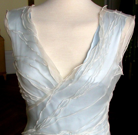 Hochzeit - Light Blue Wedding Dress