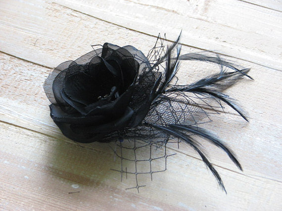 Mariage - Black hair flower Feathers hair clips Black fascinator Black hair clips Black hair feathers clips Black tulle headpiece Black flower gift