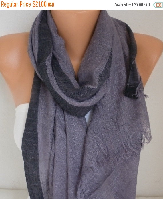 Mariage - Gray Linen Cotton Scarf Spring Summer Shawl Bridal Accessories Bridesmaid Gift Cowl Gift Ideas For Her Women Fashion Accessories