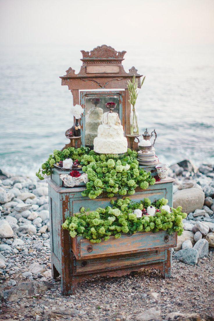 Свадьба - Terranea Wedding Inspiration From Evan Hunt   Shawna Yamamoto Event Design   La Boheme Events