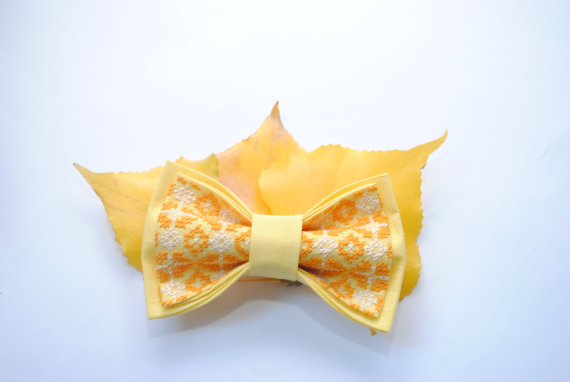 Hochzeit - Yellow bow tie Embroidered bowties Bowtie for men Greate to coordinate with bridesmaid dress in Gold Daffodil Lemon Marygold Gift ideas him