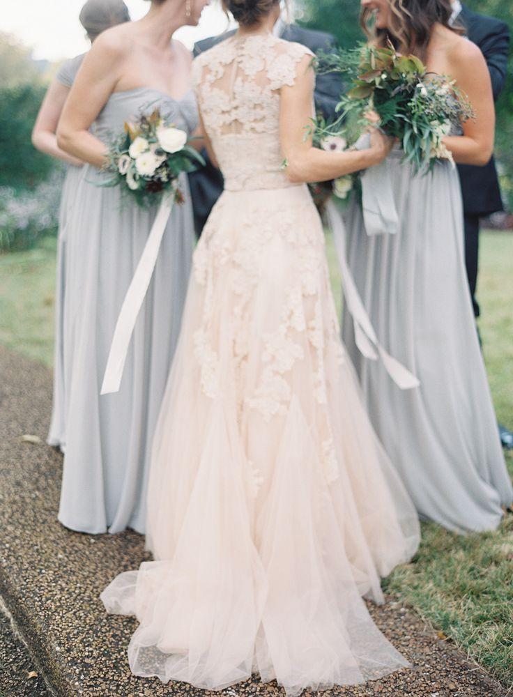 Hochzeit - Lavender And Gold Wedding Inspiration From The Bride Link