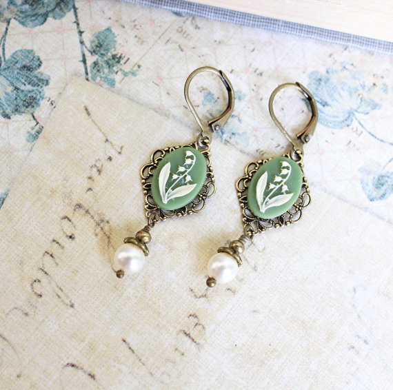 Mariage - Lily of the Valley Earrings, Pearl Dangle Earrings, Bridal Jewellery Wedding Accessories Easter Jewelry Green Bridemaids Gift Vintage Style