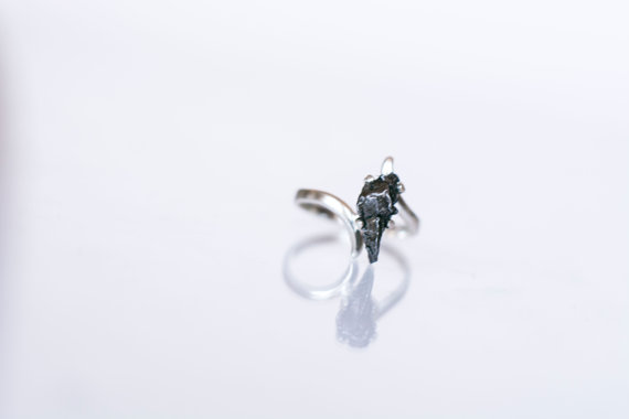زفاف - Meteorite Ring with Sterling Silver and Campo del Cielo - Engagement Ring "Nadia"