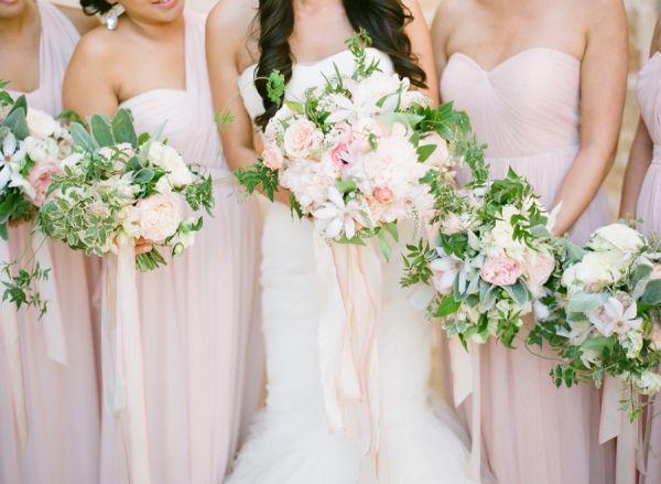 Hochzeit - Pale Pink Bridesmaids